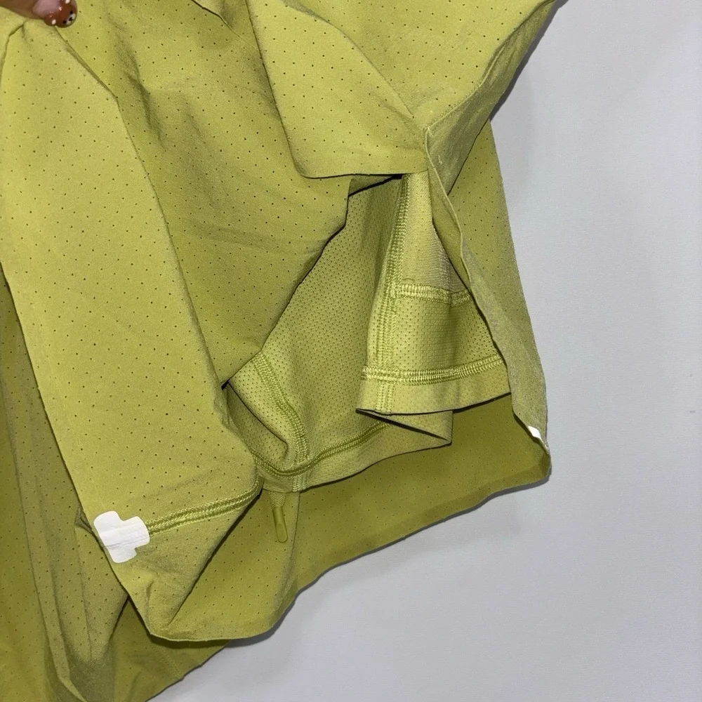Lululemon x Barry's Wasabi Running Shorts Reflective Perforated Lime XL